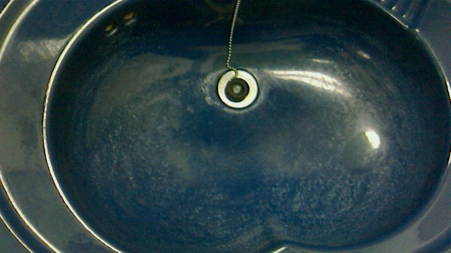 洗面台の水アカ
